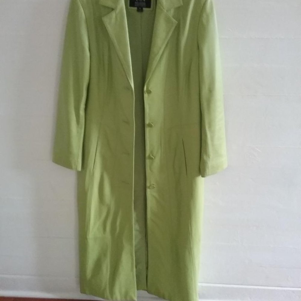 Wilson Leather Pelle Studio size M long coat.